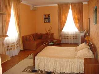 Гостиница Volf club Hotel Находка Номер люкс-5