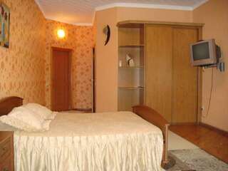 Гостиница Volf club Hotel Находка Номер люкс-4